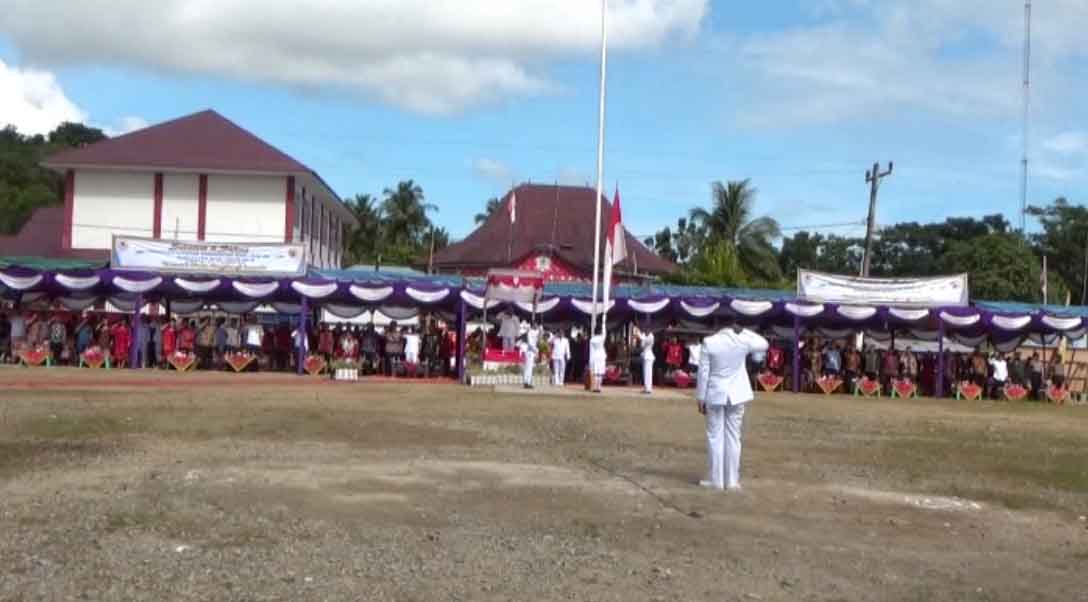 Pengibaran Bendera Pada Acara Peringatan Hari Jadi Kabupaten Nias Ke-149 Tahun 2019
